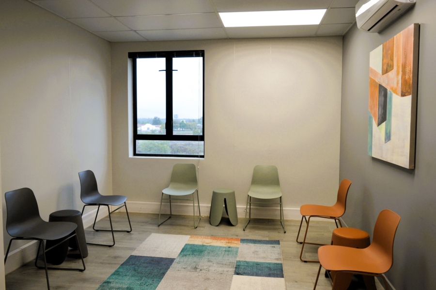 To Let Commercial Property for Rent in De Zoete Inval Western Cape